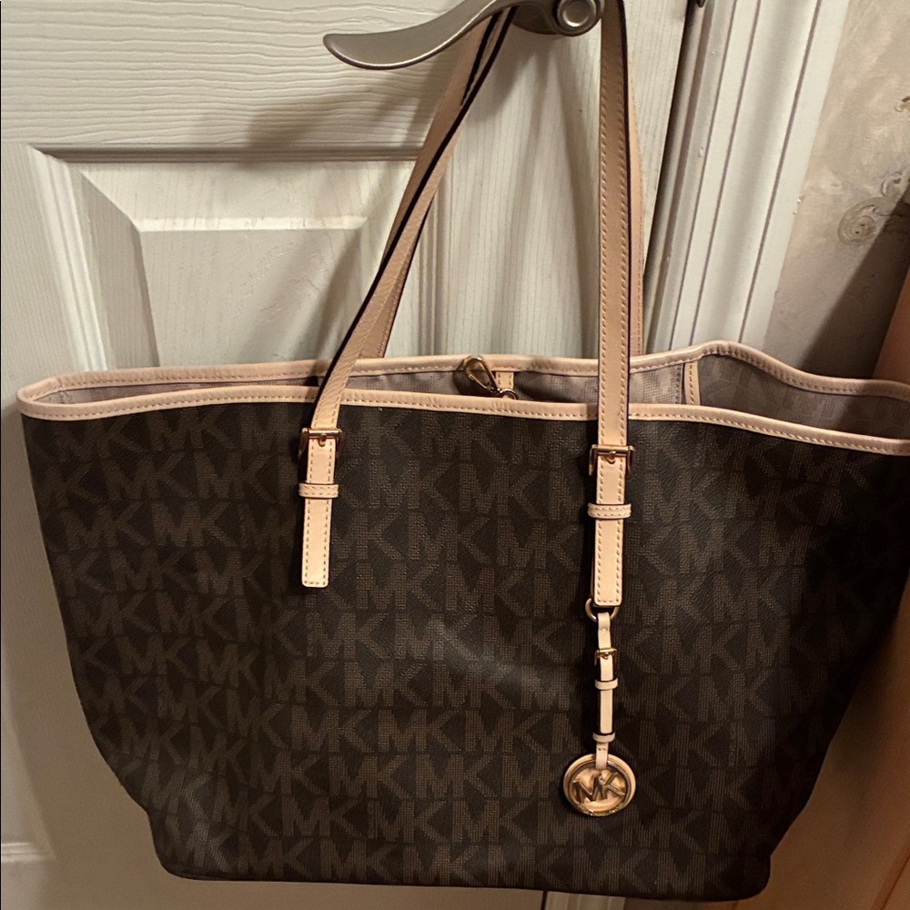 Michael Kors Brown Tote Bag. Original NWT